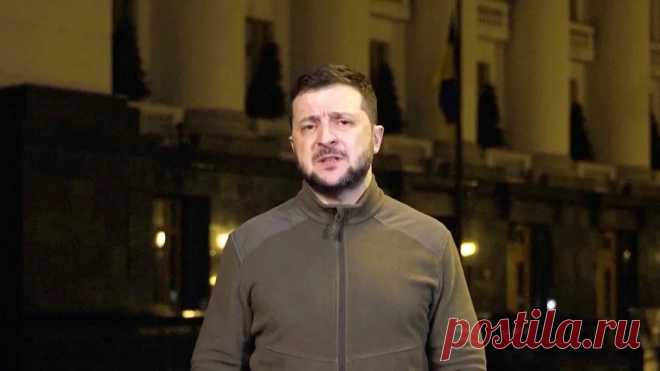 Зеленский заявил о причастности Украины к атаке на аэродром в Крыму