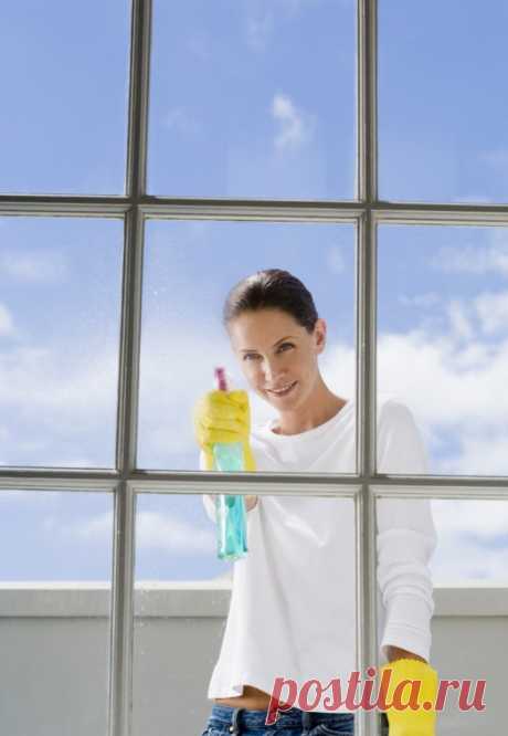​Как вымыть окна без разводов в домашних условиях