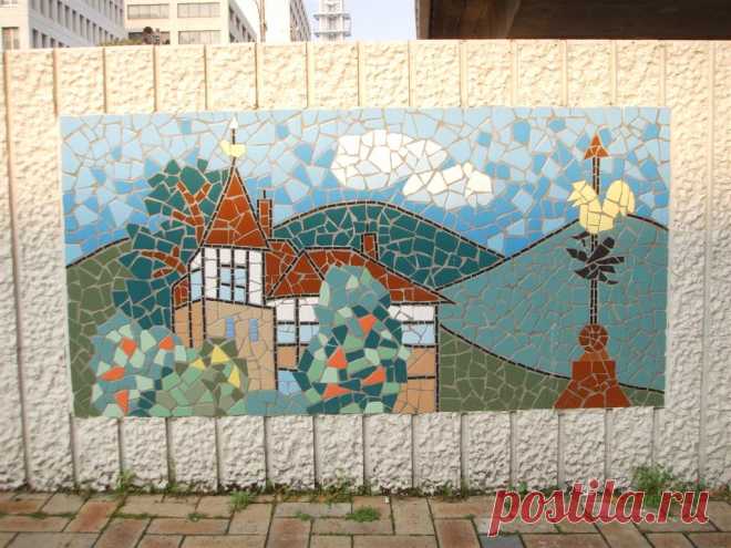 Port of Kobe panel one of a set of 10 panels at the Port of Kobe, based on a child's painting of the port