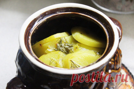 Картофель в сметане с зеленью, запеченный в горошках рецепт с фото пошагово