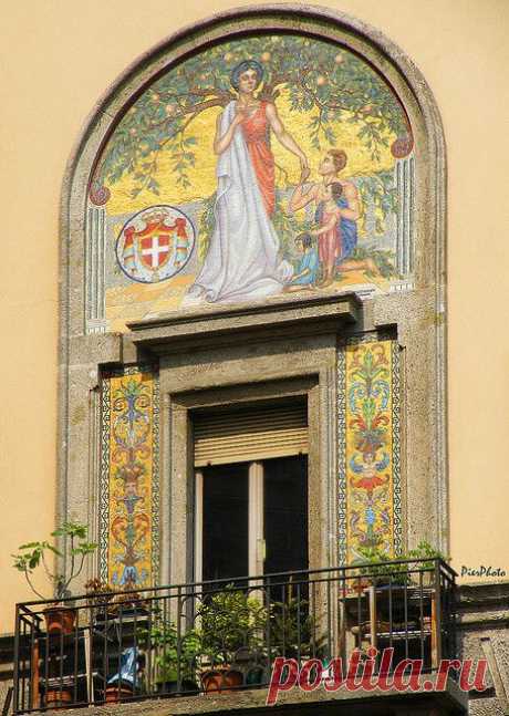 balcony in Milano | Franca Kritikou приколол(а) это к доске il bel paese