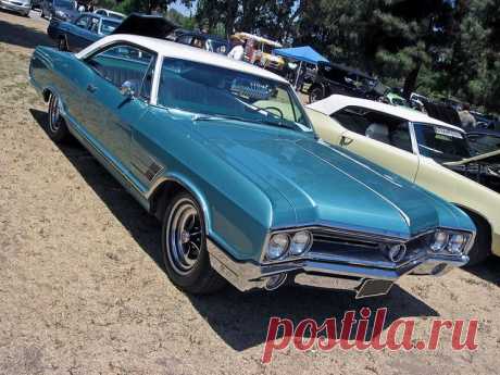 1965 Buick Wildcat Sport Coupe