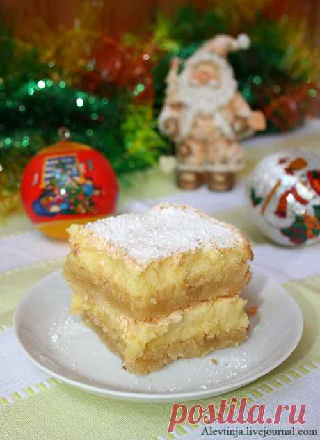 Лимонные пирожные Очень вкусные пирожные, найдите немного времени и побалуйте себя и гостей! Готовится очень просто, съедается очень быстро. Составтесто115 г несоленого масла комнатной температуры45 г сахара125 г муки1…