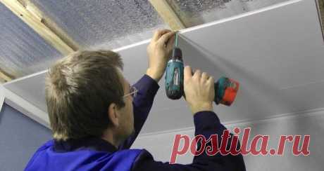 Как крепить пластиковые панели к потолку или стене без ошибок?