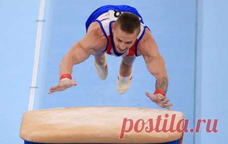Российский гимнаст Аблязин завоевал серебро Олимпийских игр в Токио в опорном прыжке. Первое место занял представитель Южной Кореи Син Джи Хван, третьим стал Артур Давтян из Армении