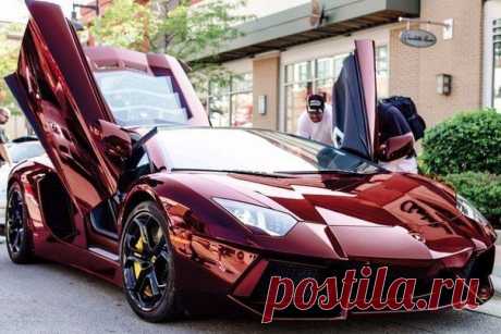 Lamborghini Aventador in Chrome Red / Интересное в IT