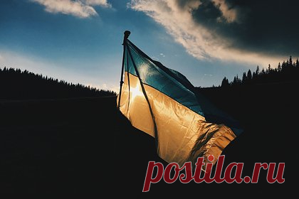 На Украине наградили почетным знаком посетившего парламент Канады эсэсовца. На Украине наградили почетным знаком бывшего эсэсовца из дивизии «Галичина» Ярослава Гунько, посетившего парламент Канады во время визита украинского президента Владимира Зеленского. Награду «За заслуги перед Тернопольщиной» распорядился выдать глава Тернопольского областного совета.