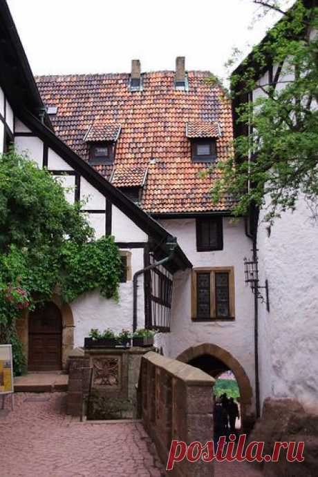 Wartburg Castle (Eisenach, Germany) | Travel GERMANY - following LUTH…