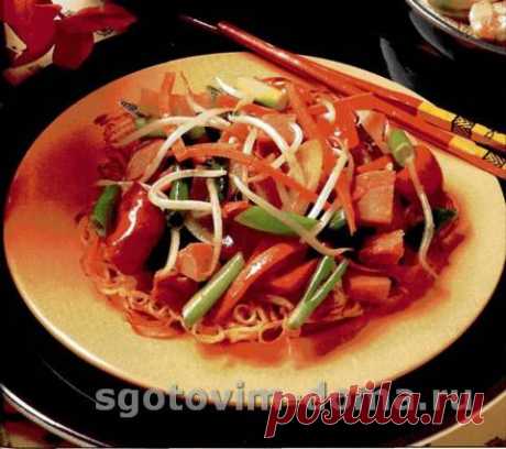 Свинина чоу мейн с лапшей на сковороде – азиатский рецепт | Сготовим дома