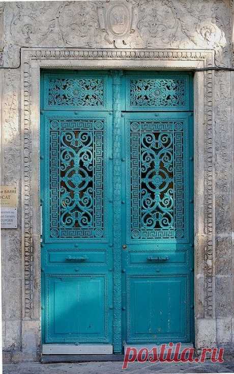 Turquoise Door - France