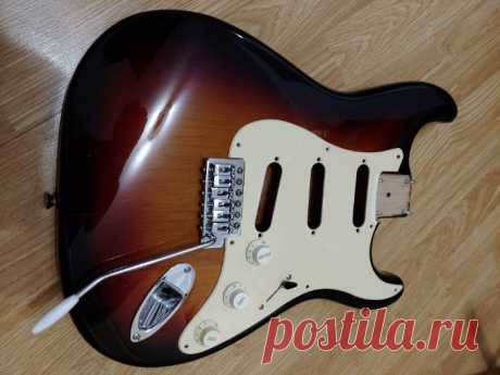 Fender/Squier 1994г. Дека ольха комплект: 2 000 грн. - Электрогитары Черновцы на Olx