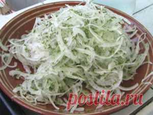 Самые проверенные рецепты - Быстрый маринованный лук для салатов (и не только)