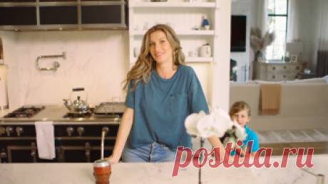 Gisele Bündchen Gives a Tour of Her and Tom Brady's Boston Home | Architectural Digest And reveals she'd like to be an interior designer or architect