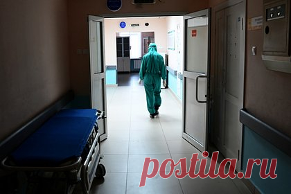 Иммунолог раскрыл подробности о болезни снятой с поезда из Тюмени сотни детей. Информация о том, что у более чем ста детей, снятых с поезда, выявили грипп типа А, ничего особенного не несет. Это общее заболевание, с которым мы сталкиваемся каждый сезон, рассказал кандидат медицинских наук, иммунолог Николай Крючков. Подробности о болезни он раскрыл в беседе с «Лентой.ру».