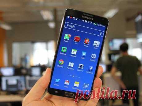 Компания Samsung выпустила этой осенью сразу две версии фаблета Galaxy Note 4, один из них работает под управлением 8-ядерного процессора Exynos 7 Octa, а второй получил 4-ядерный Snapdragon 805 / Интересное в IT