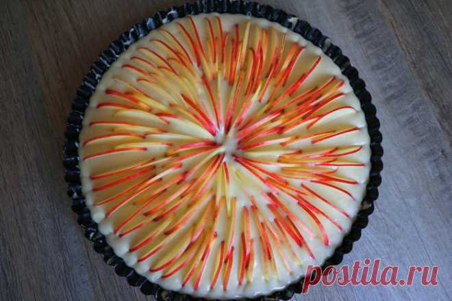 Изумительно вкусный яблочный пирог! — Кулинарная книга - рецепты с фото