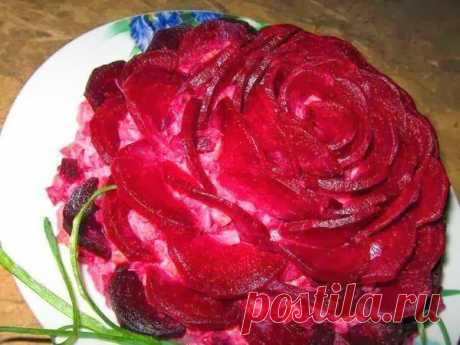 Шустрый повар.: Селедочный салат «Пурпурная роза»