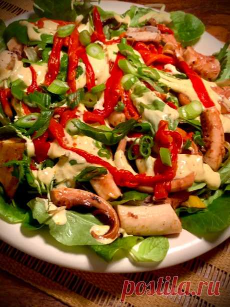 Марокканский салат с осьминогами и запеченным сладким перцем под чесночно-шафрановым майонезом - рецепт автора Nadya 🇳🇱