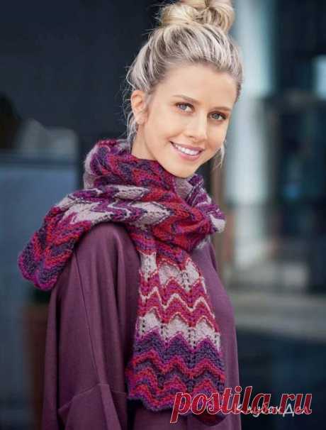 Вязание для женщин спицами - шарф с зубчатыми узорами, схемы с описанием вязания