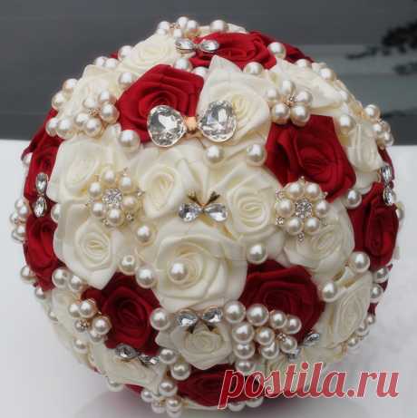 букет цветов для свадьбы Picture - More Detailed Picture about POP Elegant Customized Bridal Wedding Bouquet With Pearl Beaded Brooch And Silk Roses,Romantic Wedding Crystal Bride 's Bouquet Picture in Wedding Bouquets from Raphaella lai's Flagship Store | Aliexpress.com | Alibaba Group