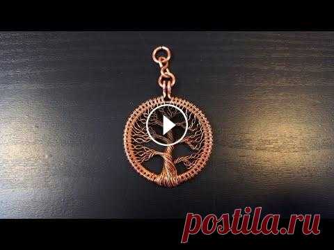 Кулон из медной проволоки в форме дерева Copper wire pendant in the shape of a tree...