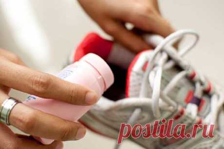 6 трюков, с которыми ты забудешь о проблеме неприятного запаха из обуви