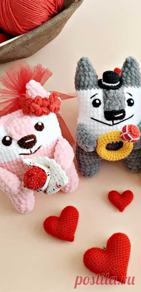 PDF Влюблённые крючком. FREE crochet pattern; Аmigurumi animal patterns. Амигуруми схемы и описания на русском. Вязаные игрушки и поделки своими руками #amimore - плюшевая лиса, кот и волк из плюшевой пряжи, волчонок и котик ко дню Всех Влюблённых, лисичка к 14 февраля, лисёнок и котёнок.