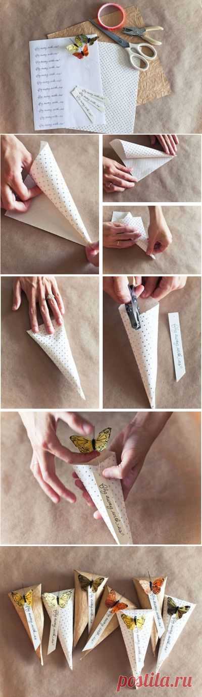 .Мастерица  свадебного блога posh-paperie предлагает нам сделать альтернативный вариант - совсем простые кулёчки для лепестков роз декорированные бабочками. | Хорошая  ИДЕЯ