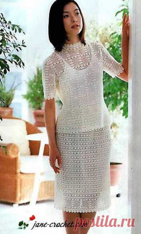 jane-crochet.com — Elegant white crochet suit: blouse and skirt