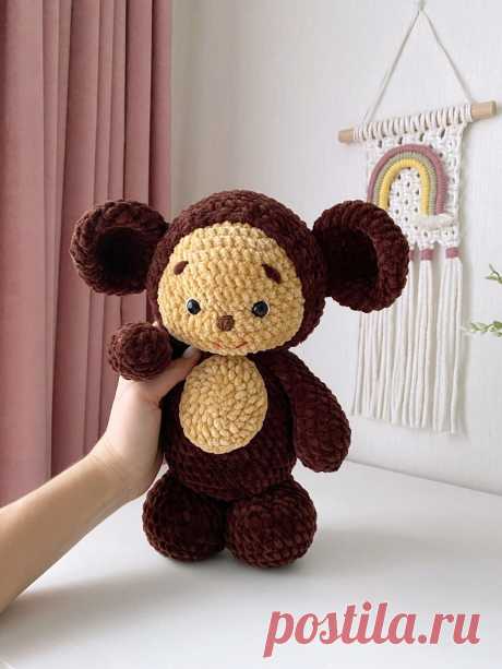 PDF Чебурашка крючком. FREE crochet pattern; Аmigurumi toy patterns. Амигуруми схемы и описания на русском. Вязаные игрушки и поделки своими руками #amimore - плюшевый Чебурашка из детского мультфильма Крокодил Гена и его друзья, большой чебурашка из плюшевой пряжи.