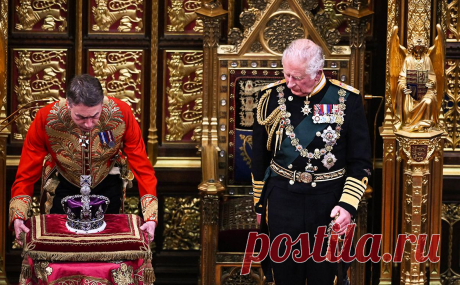 Лиз Трасс назвала имя нового короля Великобритании. Премьер-министр Великобритании Лиз Трасс объявила, что наследник британского престола принц Уэльский Чарльз после смерти королевы Елизаветы II возьмет имя Карл III.