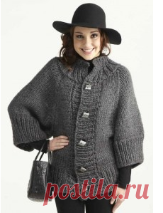 Вязаное короткое пальто