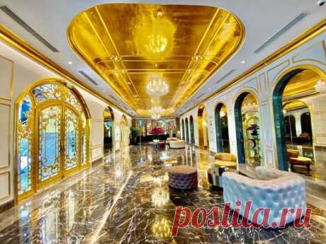 Отель из чистого золота в Ханое (Вьетнам)