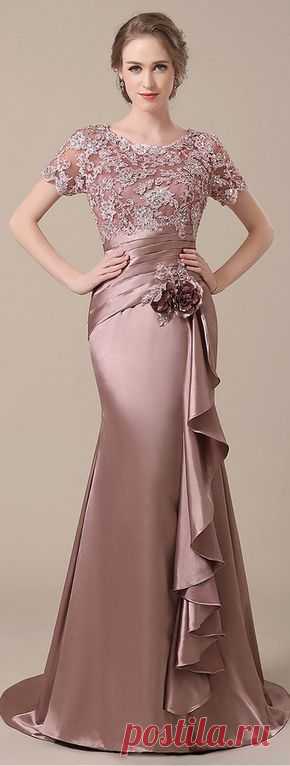 Elegant Stretch Satin Scoop Neckline Lace Mermaid Mother of The Bride Dresses