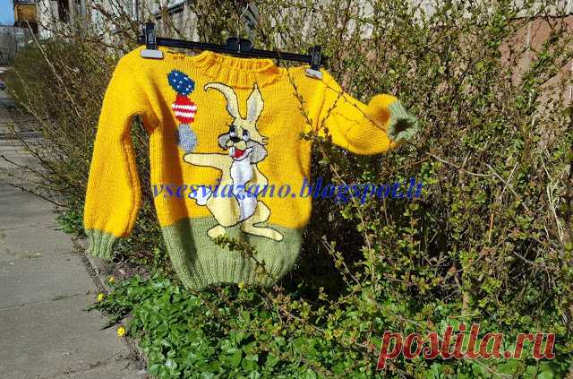 ВСЕ СВЯЗАНО. ROSOMAHA.: Детский свитер с пасхальным зайцем. Яркая открытка.