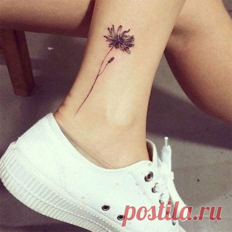 Фото (эскизы) красивых татуировок для девушек: маленькие, надписи, на спине, на руке, на запястье, на ноге (39 фото) ⭐ Забавник
