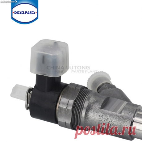 mechanical fuel injection nozzles for Chrysler 300C Fuel Injector CAV Fuel Injection Pump Head and Rotor Kit Product Name: Rotor Head and Rotor Head & Head Raw materials: gcr15 or 20crmn; Processing technique: vacuum hardening Stiffness: HRC62-65. Specification: 3,4,5,6 cylinder Our advantage: 1) Factory price. 2) High quality with guarantee. 3) Ability to organize the markets quickly. 4) Enjoy a good reputation among our customers. 5) Professional and good sales service. ...