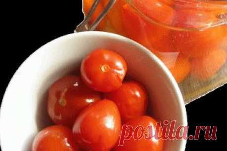 Домашние заготовки.: Консервированные помидоры с водкой