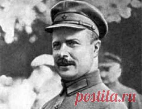 Сегодня 31 октября в 1925 году умер(ла) Михаил Фрунзе
