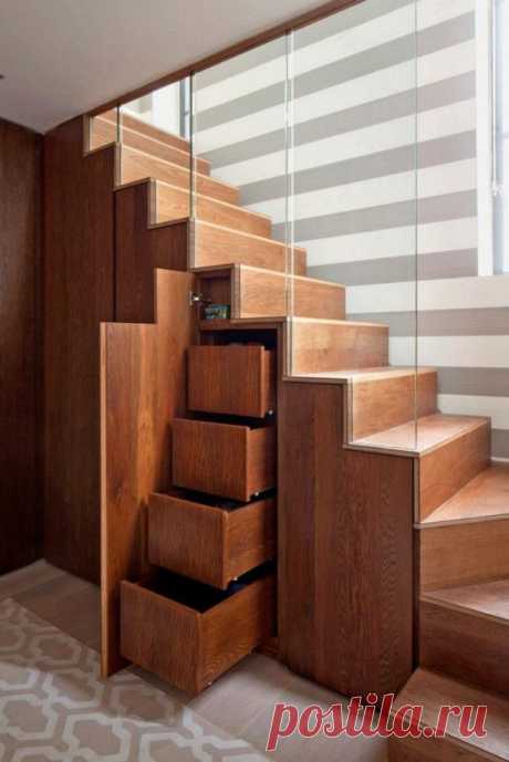 wood-stairs-glass-wall - Home Decorating Trends - Homedit