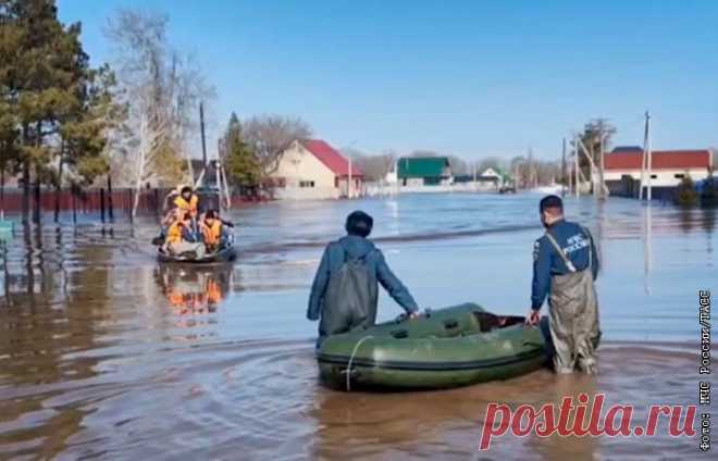 13-4-24-ЧС- Власти Оренбургской области ввели в регионе режим чрезвычайной ситуации в связи со сложной паводковой обстановкой.