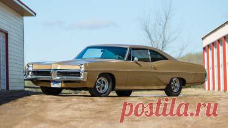 1967 Pontiac Executive / G198 / Indy 2017 / Аукционы Mecum 1967 Pontiac Executive представлен как Лот G198 в Индианаполисе, в