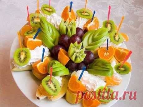 Нарезка фруктов на праздничный стол, которая порадует Ваших гостей!