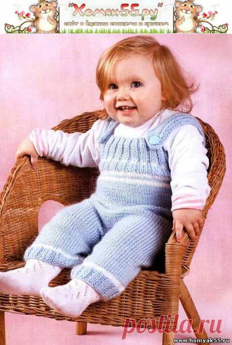 Голубой комбинезон для малыша | «55.ру» сайт о вязании спицами и крючком