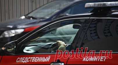 Автомобиль сотрудника администрации пытались подорвать в Мелитополе. Неустановленное лицо заложило самодельное взрывное устройство под автомобиль сотрудника военно-гражданской администрации в Мелитополе, говорится в заявлении регионального управления СК России. Читать далее