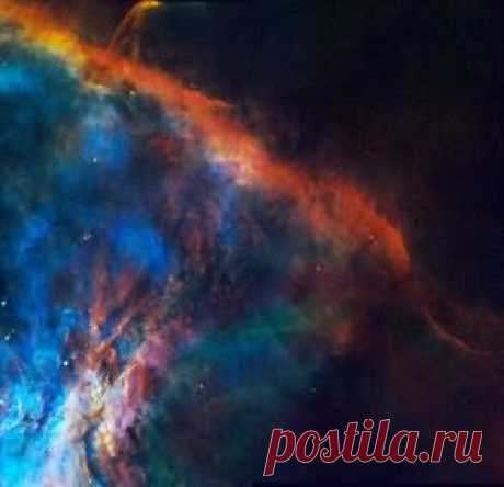 HubbleSite - Фотоальбом: Газ Plume близко к краю туманности Ориона