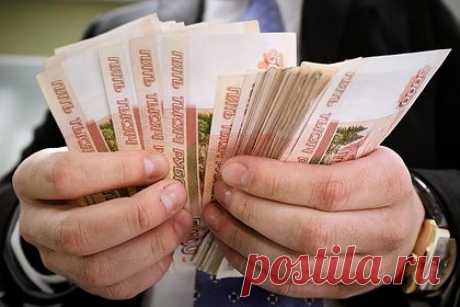 В России предложили упростить создание личных фондов. Минэкономразвития разработало поправки, упрощающие создание в России личных фондов, которые помогают эффективно управлять активами при жизни и после кончины учредителя. «Личный фонд», как отмечается, является прижизненным наследственным фондом, это альтернатива иностранным фондам и трастам.