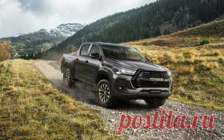 Toyota Hilux GR Sport 2022: интерьер, экстерьер, характеристики