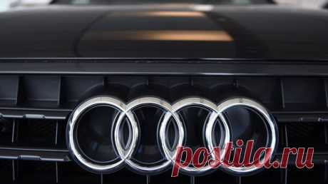 В Екатеринбурге приставы забрали у мужчины Audi Q8 за долги по алиментам
