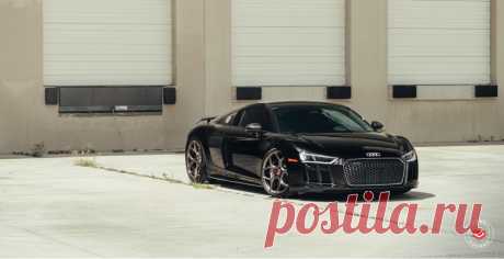 Audi R8 V10 Plus поставили на колеса Vossen - UINCAR